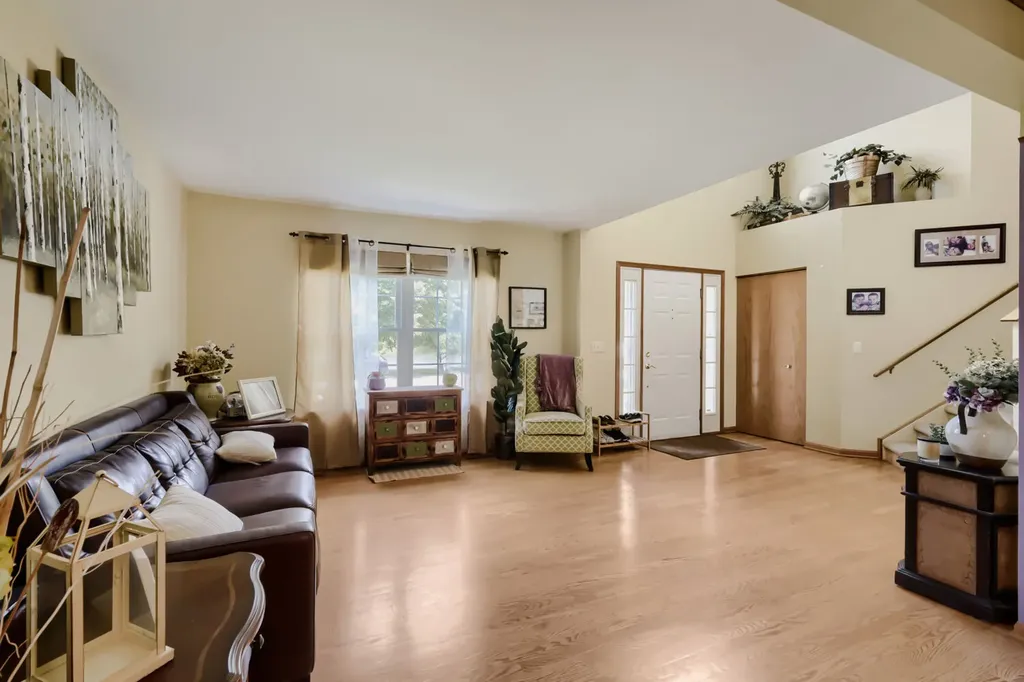 3137 Bennett Place Aurora IL 60502