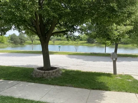 3137 Bennett Place Aurora IL 60502