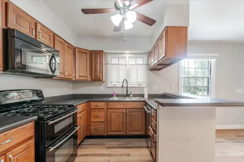 513 Maizefield Avenue Bloomington IL 61701
