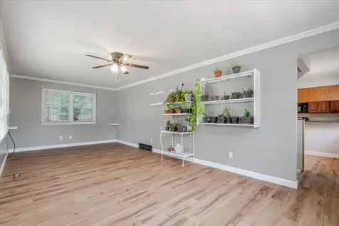 513 Maizefield Avenue Bloomington IL 61701