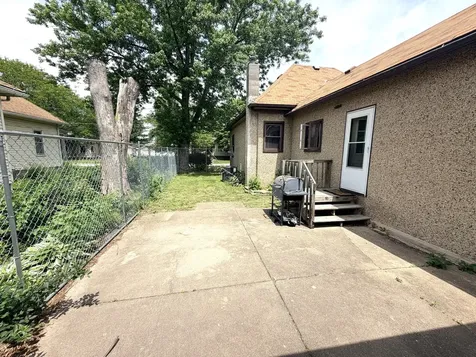 912 North Monroe Street Streator IL 61364