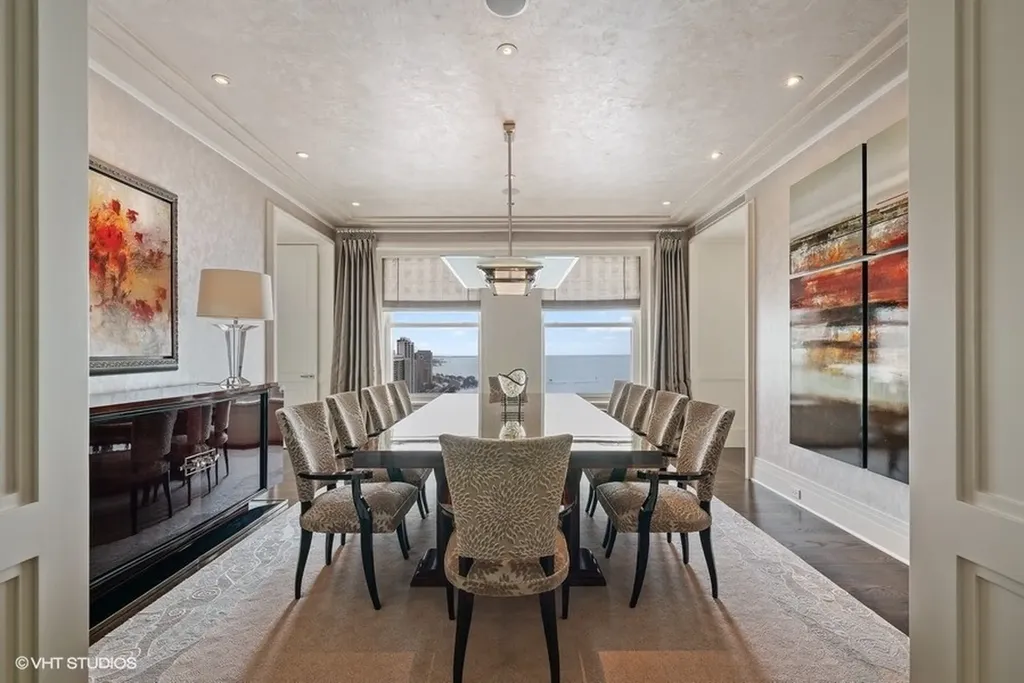 159 East Walton Place Chicago IL 60611