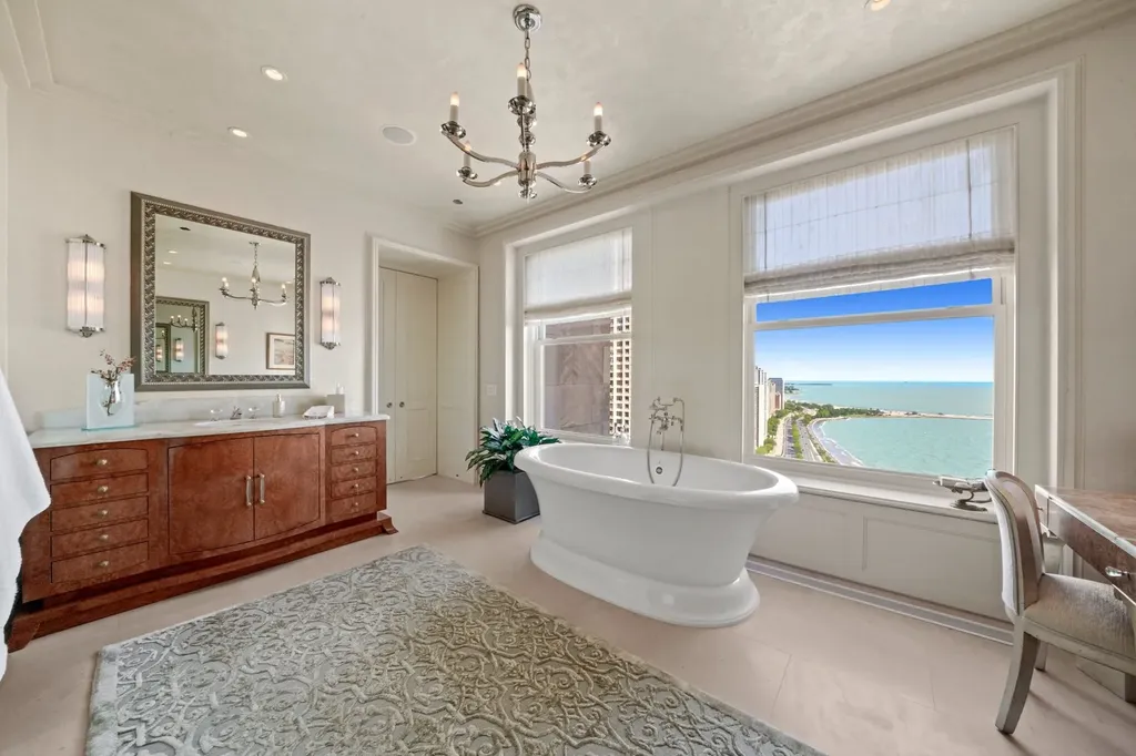 159 East Walton Place Chicago IL 60611