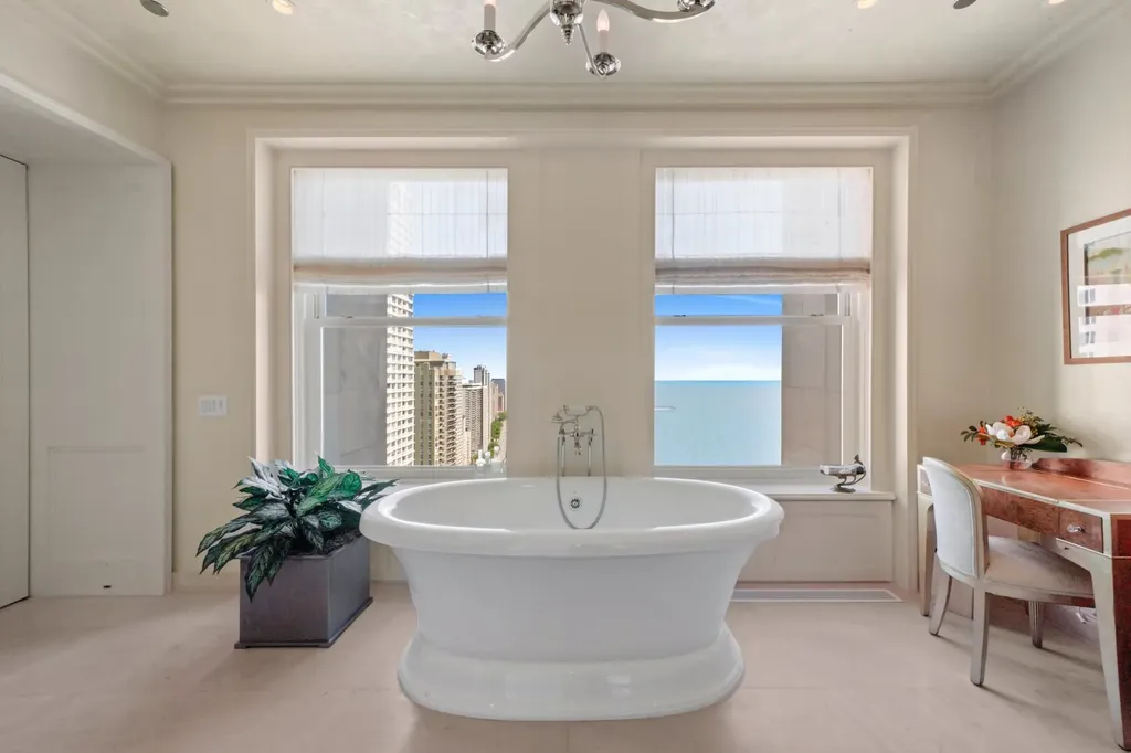 159 East Walton Place Chicago IL 60611