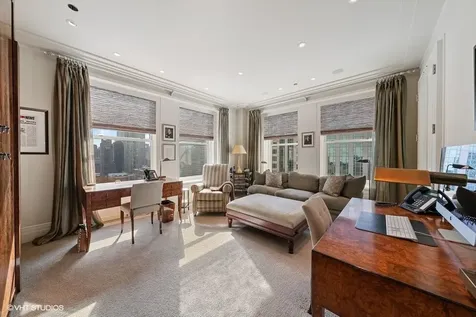 159 East Walton Place Chicago IL 60611
