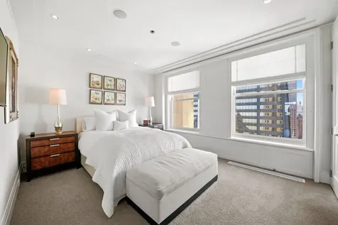 159 East Walton Place Chicago IL 60611