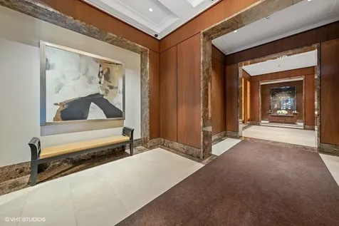 159 East Walton Place Chicago IL 60611