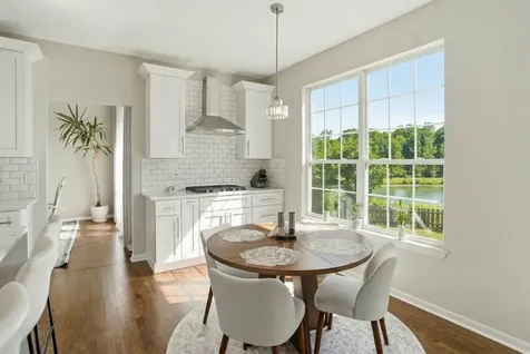 1905 South Osprey Lane Libertyville IL 60048