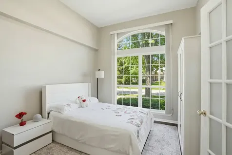 1905 South Osprey Lane Libertyville IL 60048
