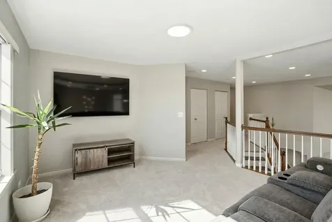 1905 South Osprey Lane Libertyville IL 60048