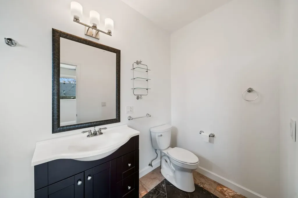 701 Oakton Street Park Ridge IL 60068