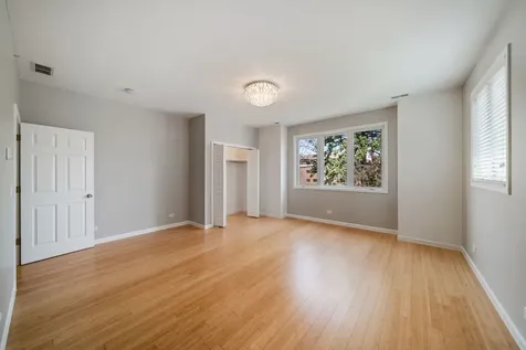 701 Oakton Street Park Ridge IL 60068