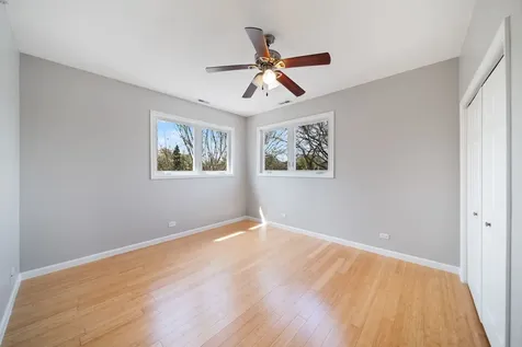 701 Oakton Street Park Ridge IL 60068