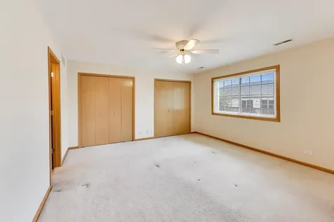 365 Stonington Place South Elgin IL 60177