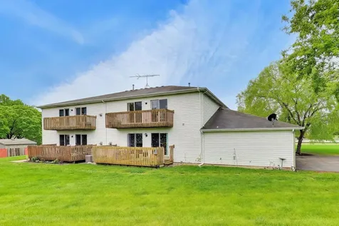 365 Stonington Place South Elgin IL 60177