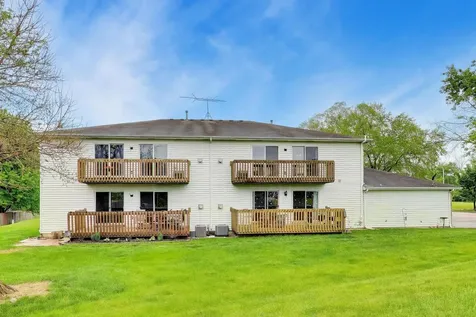 365 Stonington Place South Elgin IL 60177