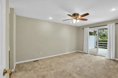 1212 Quail Run Drive Savoy IL 61874