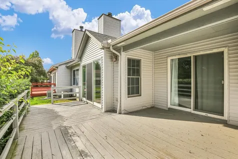 1212 Quail Run Drive Savoy IL 61874