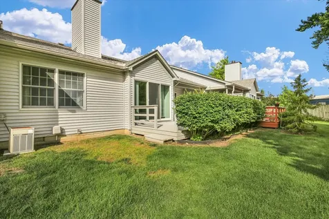1212 Quail Run Drive Savoy IL 61874