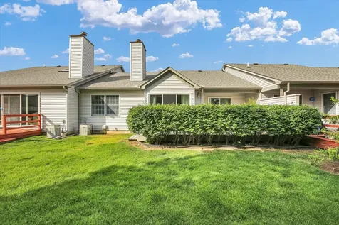 1212 Quail Run Drive Savoy IL 61874