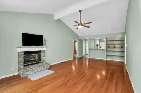 1212 Quail Run Drive Savoy IL 61874