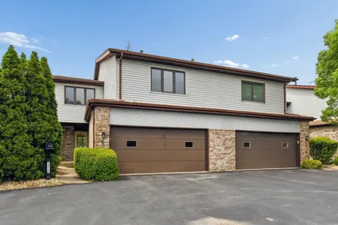 19726 Lake Shore Drive Court Lynwood IL 60411