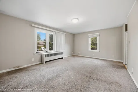 20839 North Cumnor Avenue Barrington IL 60010
