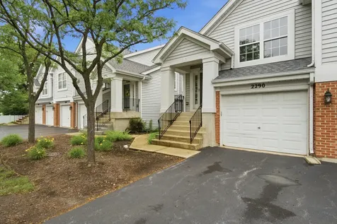2290 Scott Lane Aurora IL 60502
