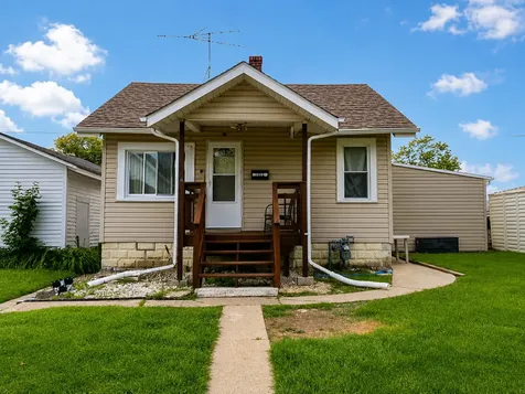 3325 Halsted Street Steger IL 60475