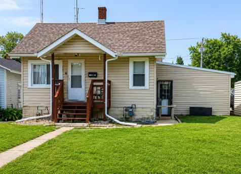 3325 Halsted Street Steger IL 60475