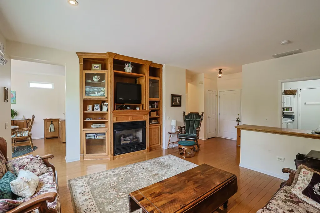 12926 Oak Grove Drive Huntley IL 60142