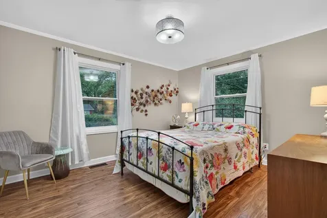 183 Sunset Drive Carpentersville IL 60110