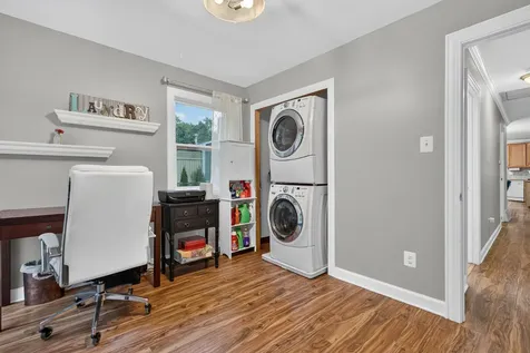 183 Sunset Drive Carpentersville IL 60110