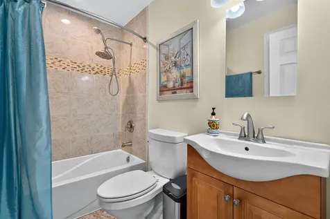 183 Sunset Drive Carpentersville IL 60110