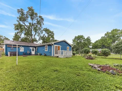 183 Sunset Drive Carpentersville IL 60110