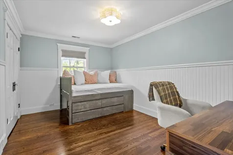 1087 Bluff Road Glencoe IL 60022
