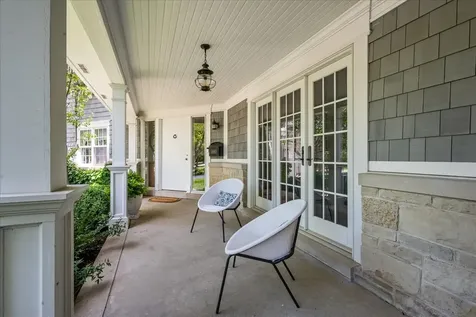 1087 Bluff Road Glencoe IL 60022