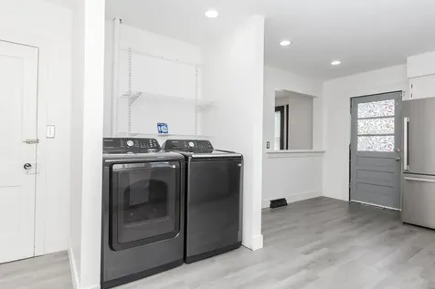 107 South Morris Avenue Bloomington IL 61701