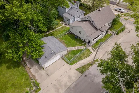 107 South Morris Avenue Bloomington IL 61701