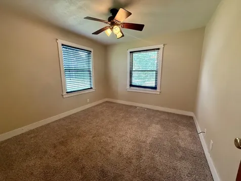 510 South King Street Newman IL 61942