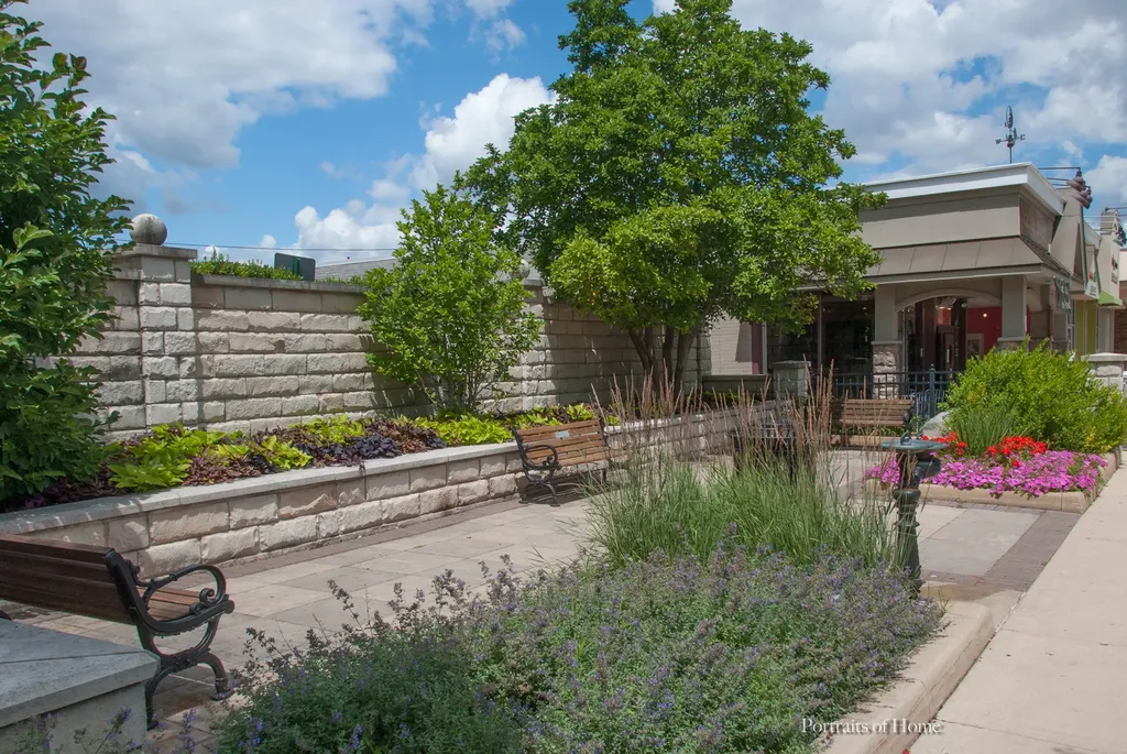2100 59TH Street Downers Grove IL 60516