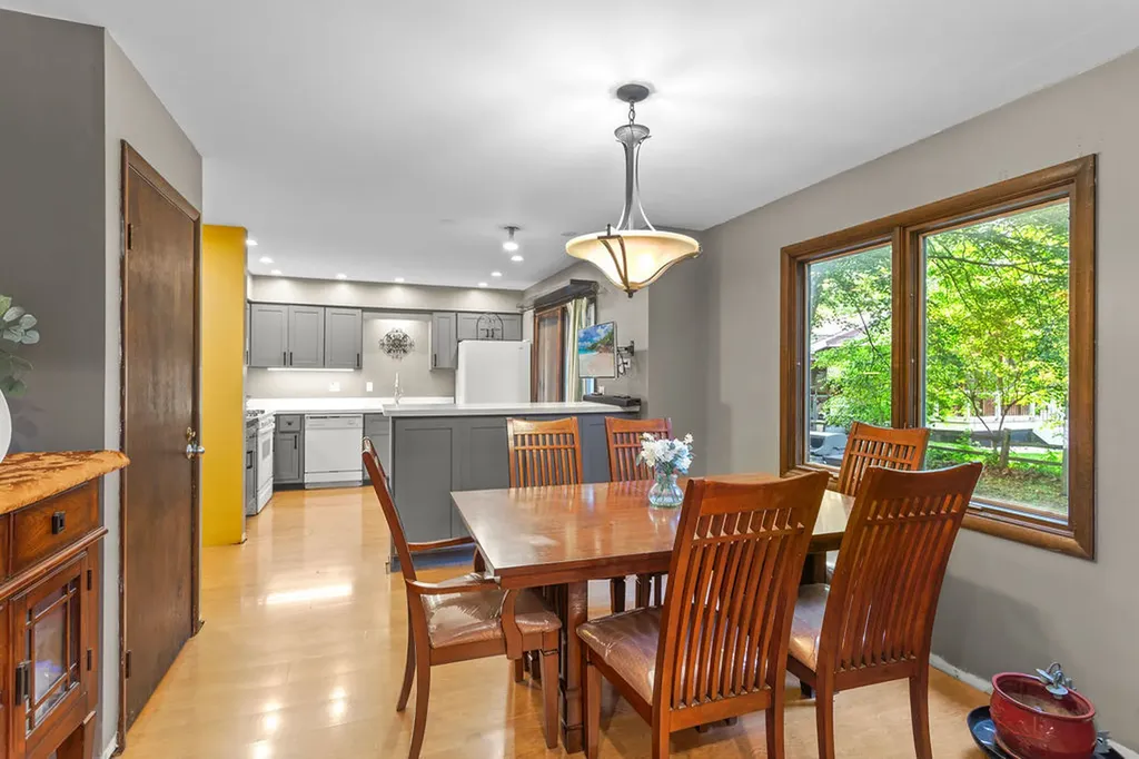 2100 59TH Street Downers Grove IL 60516