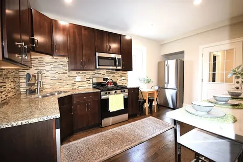 407 South 20th Avenue Maywood IL 60153