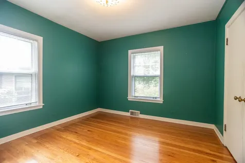 2545 Greeley Avenue Evanston IL 60201