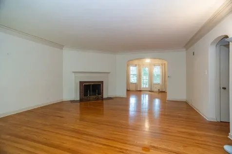 2545 Greeley Avenue Evanston IL 60201