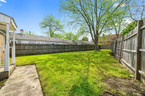 1706 North Avenue Waukegan IL 60085