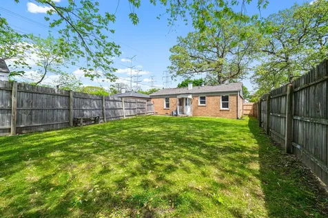 1706 North Avenue Waukegan IL 60085