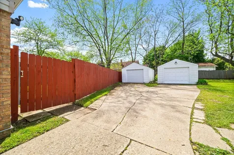 1706 North Avenue Waukegan IL 60085