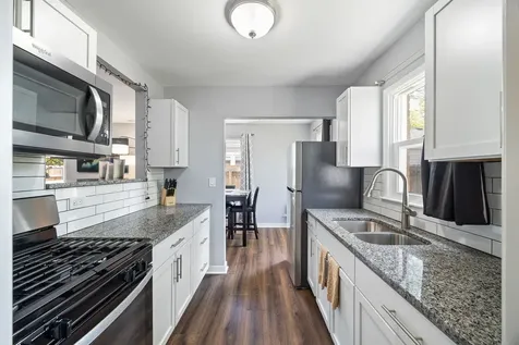 1706 North Avenue Waukegan IL 60085