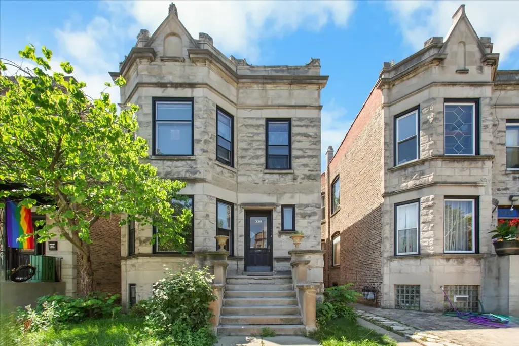 3311 West Wrightwood Avenue Chicago IL 60647